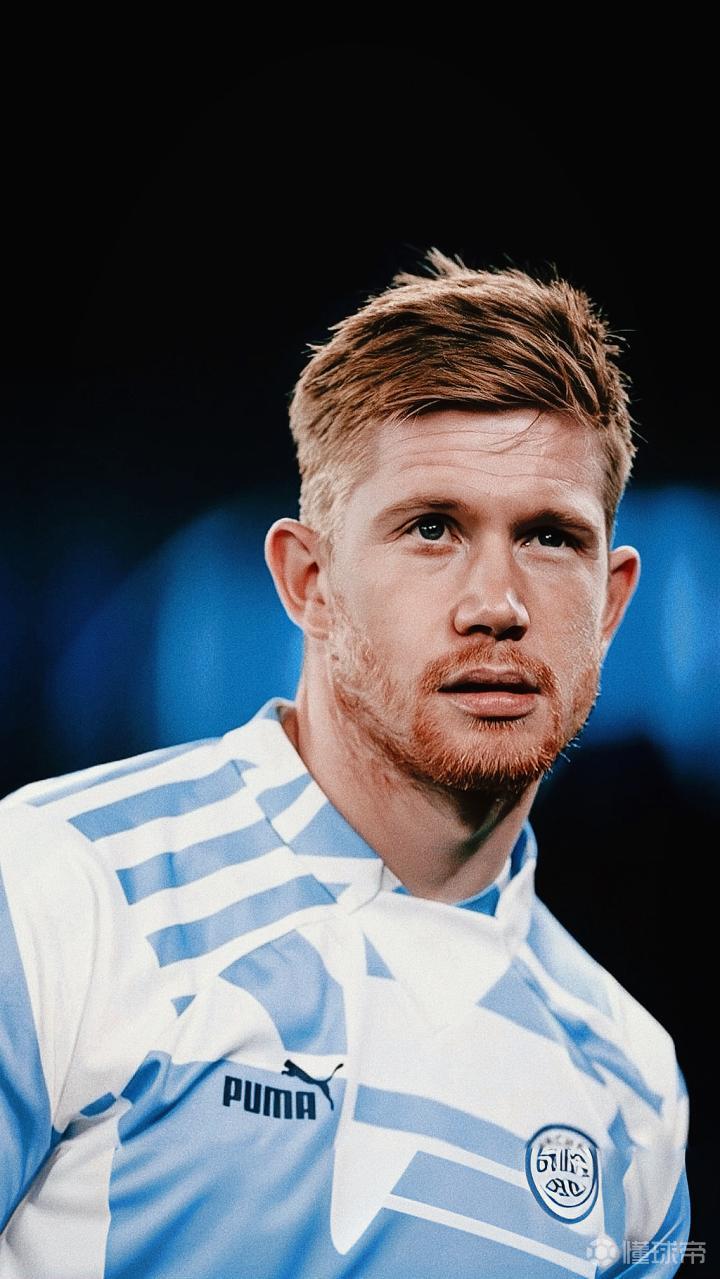 骑行爱好者穿骑行服唱说唱拍MV，运动体验别样精彩