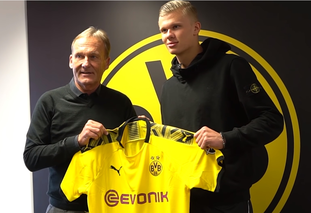 孔多比亚：很高兴能重新回归赛场，说唱是我的爱好之一（孔多比亚：重回绿茵倍感欣喜，说唱是我的兴趣之一）