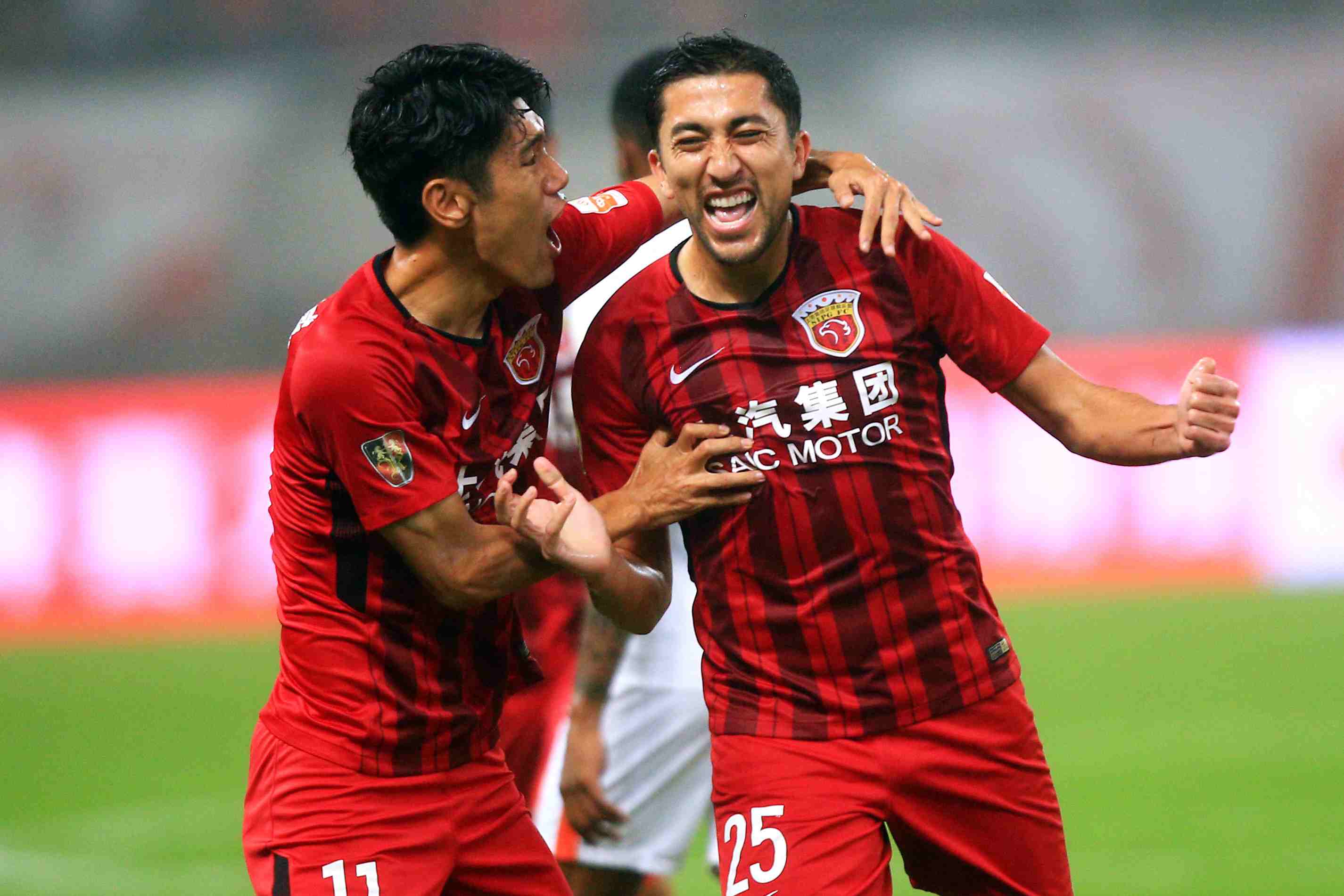 足球技巧如何从基础突破？（从基础到突破：足球技巧进阶指南）