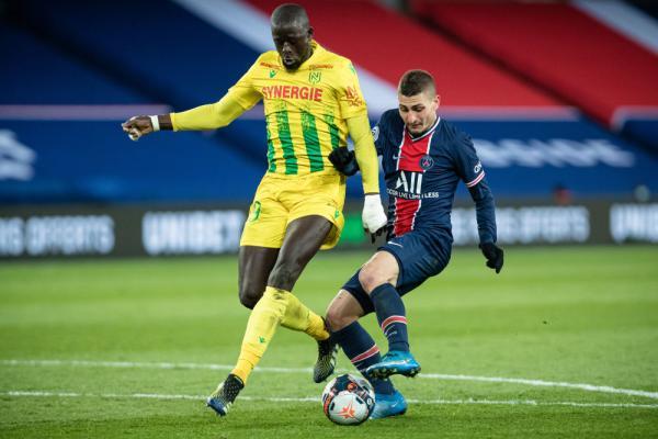 伯纳乌承办NFL上座人数多达78610，超过西甲赛季平均上座数（伯纳乌NFL赛事吸引78610名观众，超过西甲赛季场均上座）