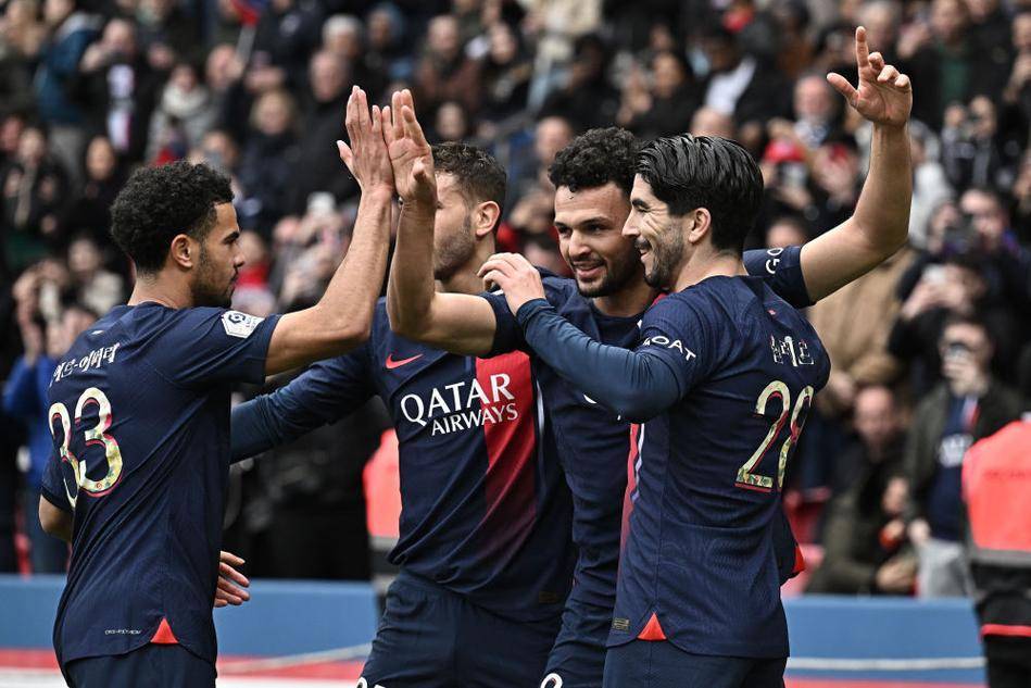 梅州vs英博：5外援PK3外援，刘祝润、杨铭锐首发，刘云出战