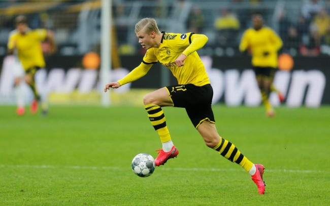 尤文vs卡利亚里首发：弗拉霍维奇领衔！伊尔迪兹、小图拉姆在列