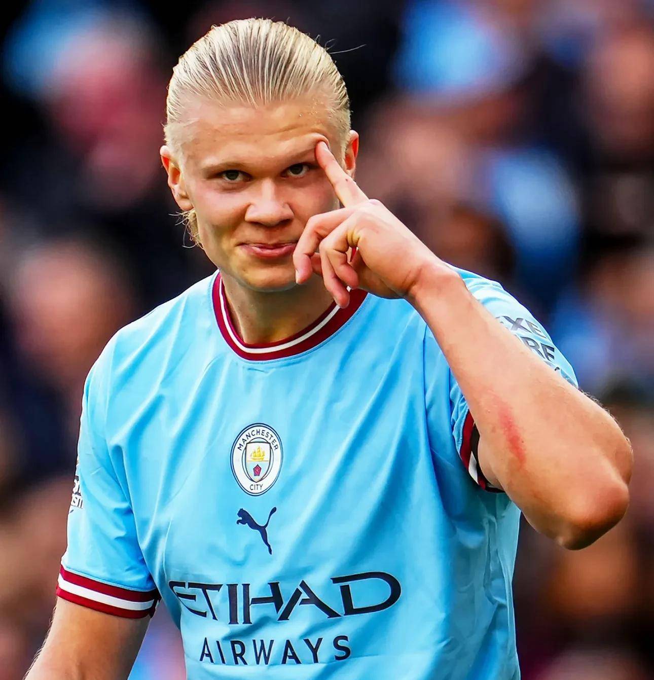 阿莫林：冬窗不引援就不会有球员离开；梅努是曼联的未来（阿莫林：除非冬窗有新援，否则无人离队；梅努是曼联的未来）