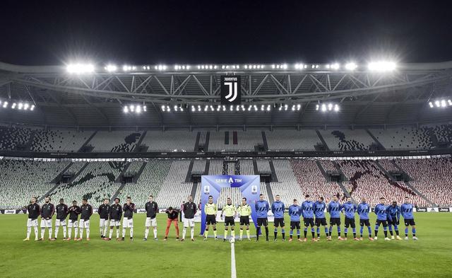 球迷：他今天是无敌状态