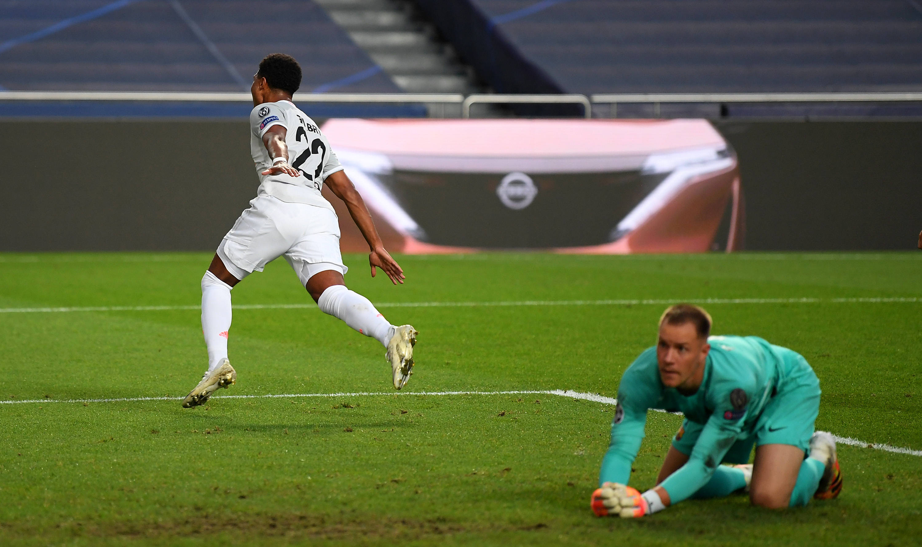 HWG！罗马诺：维拉签下19岁巴西前锋艾莉森，总价1200万欧