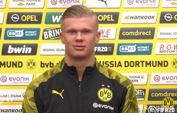 澳超半场：巴巴洛塞斯双响，西悉尼3-2中央海岸水手（澳超半场：巴巴洛塞斯梅开二度，西悉尼3-2领先中央海岸水手）