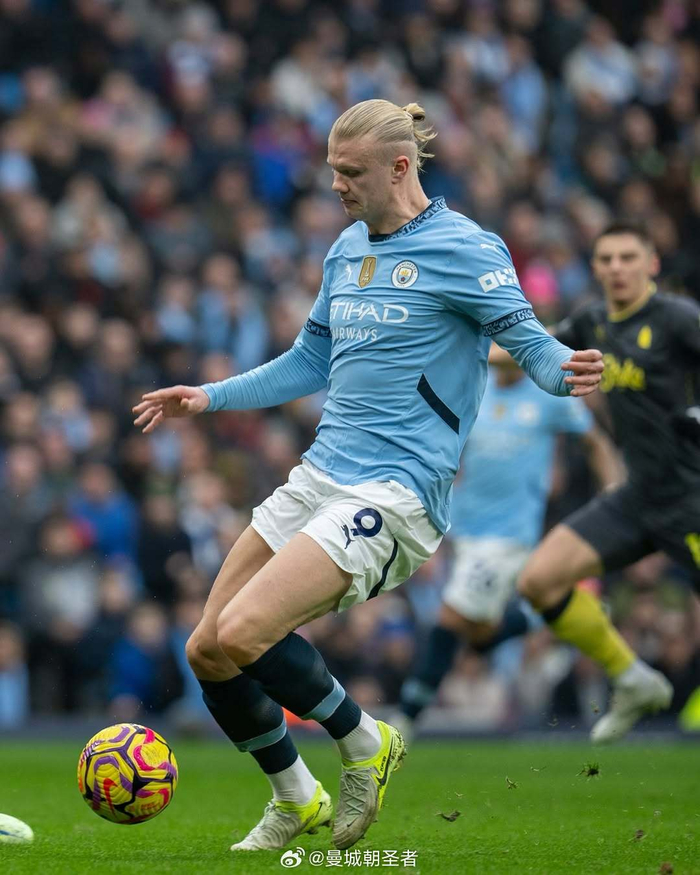 火药味！莫兰特用手狂指克莱面部，克莱怒火中烧一把甩开