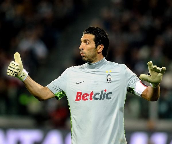 德科：拉什福德在曼联过得不容易，他选择巴萨是为了赢得冠军