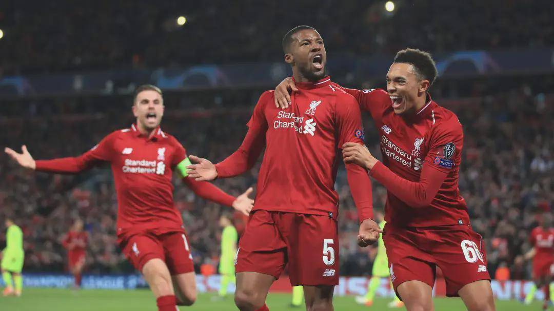 申花与津门虎历史共计交手47次，战绩为20胜17平10负（申花与津门虎历史交锋47场，申花20胜17平10负）