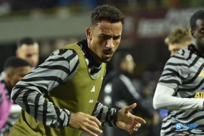 杜兰特三分命中率再破新高